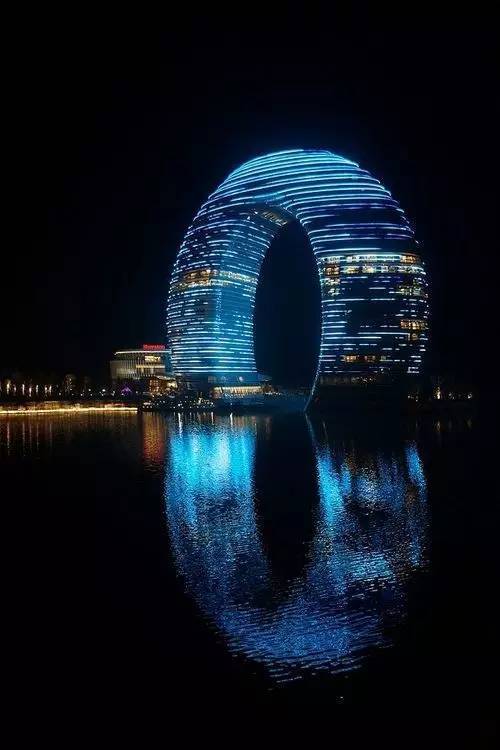 令结构师“痛苦”的建筑方案9